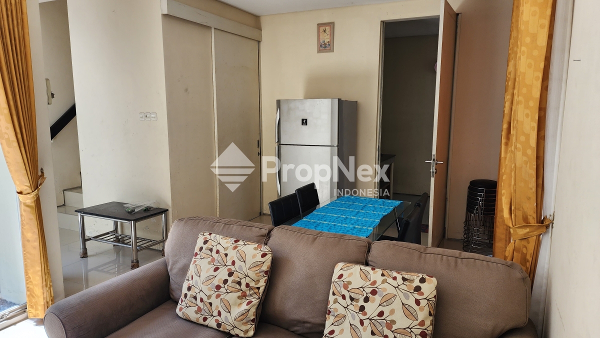 Rumah Royal Residence — foto 2